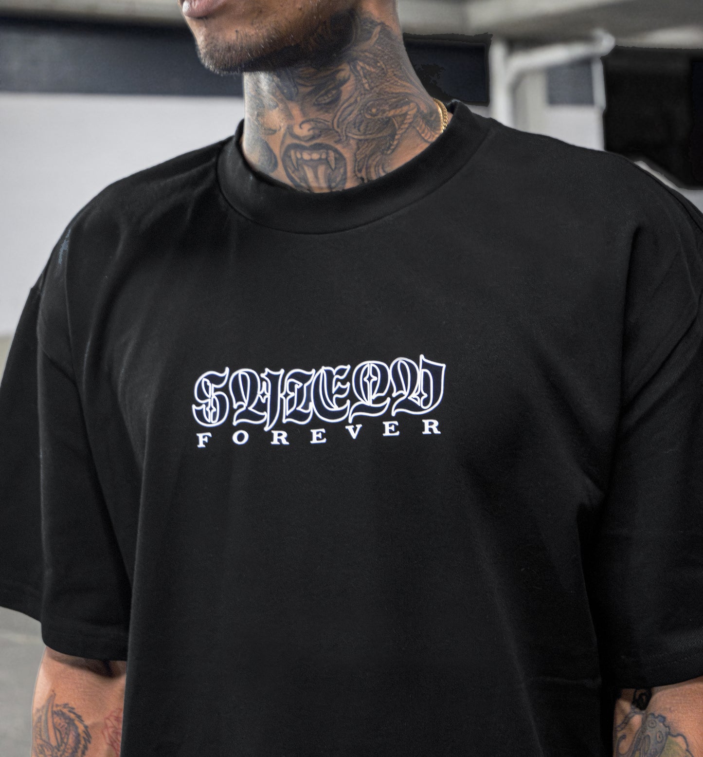 THEATRICS TEE