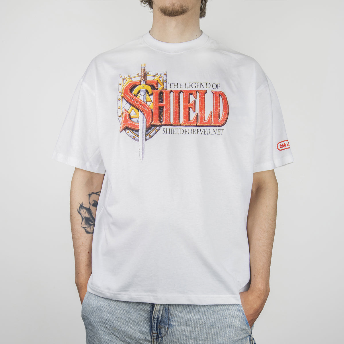 LEGEND OF SHIELD TEE